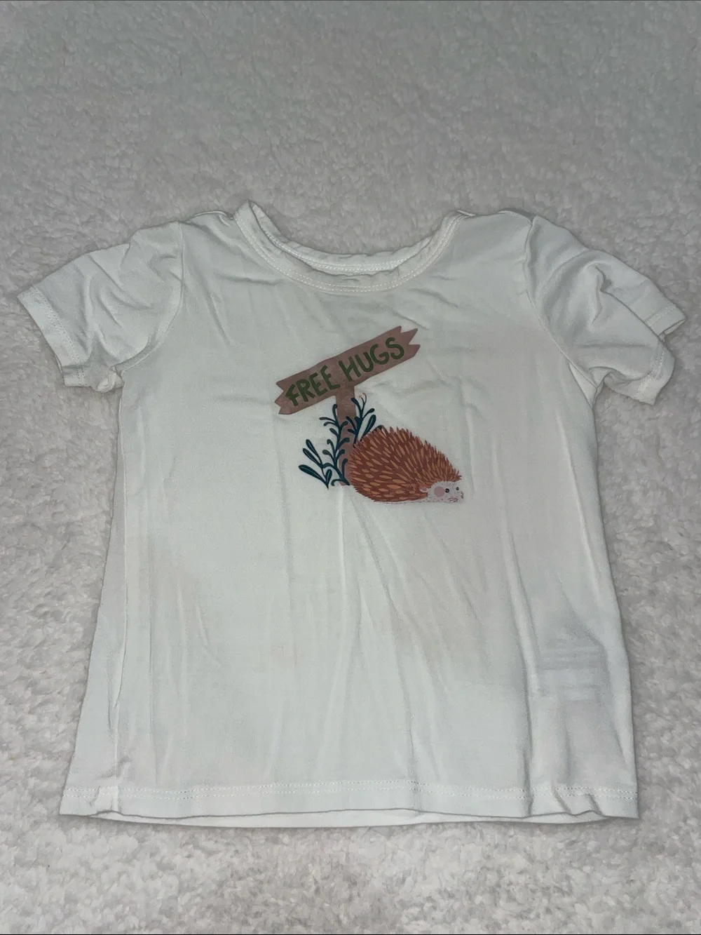 Posh Peanut White Short Sleeve Tee with 'Free Hugs' Hedgehog